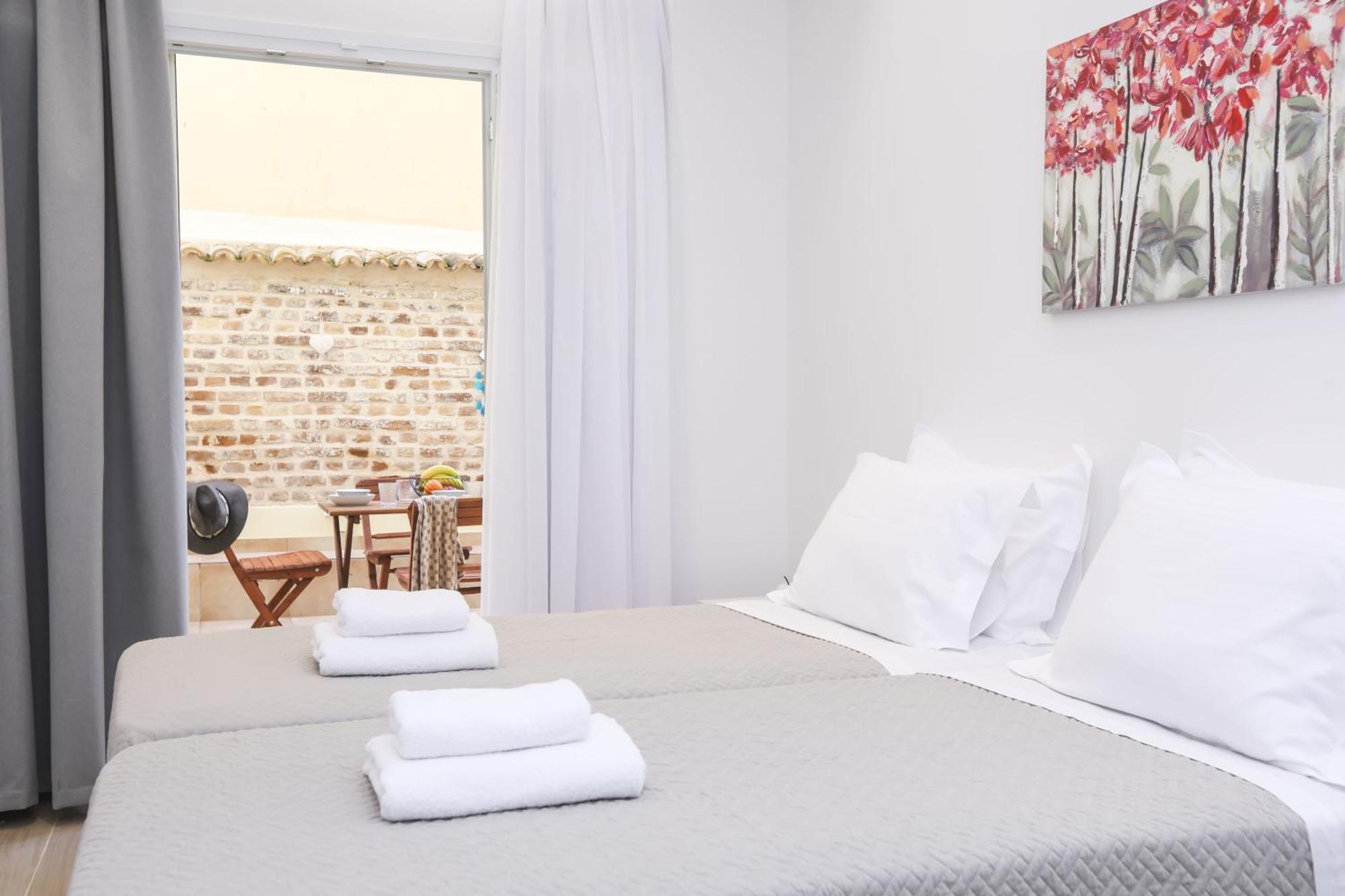 Elisavet City Apartment With Veranda Corfu  Екстериор снимка